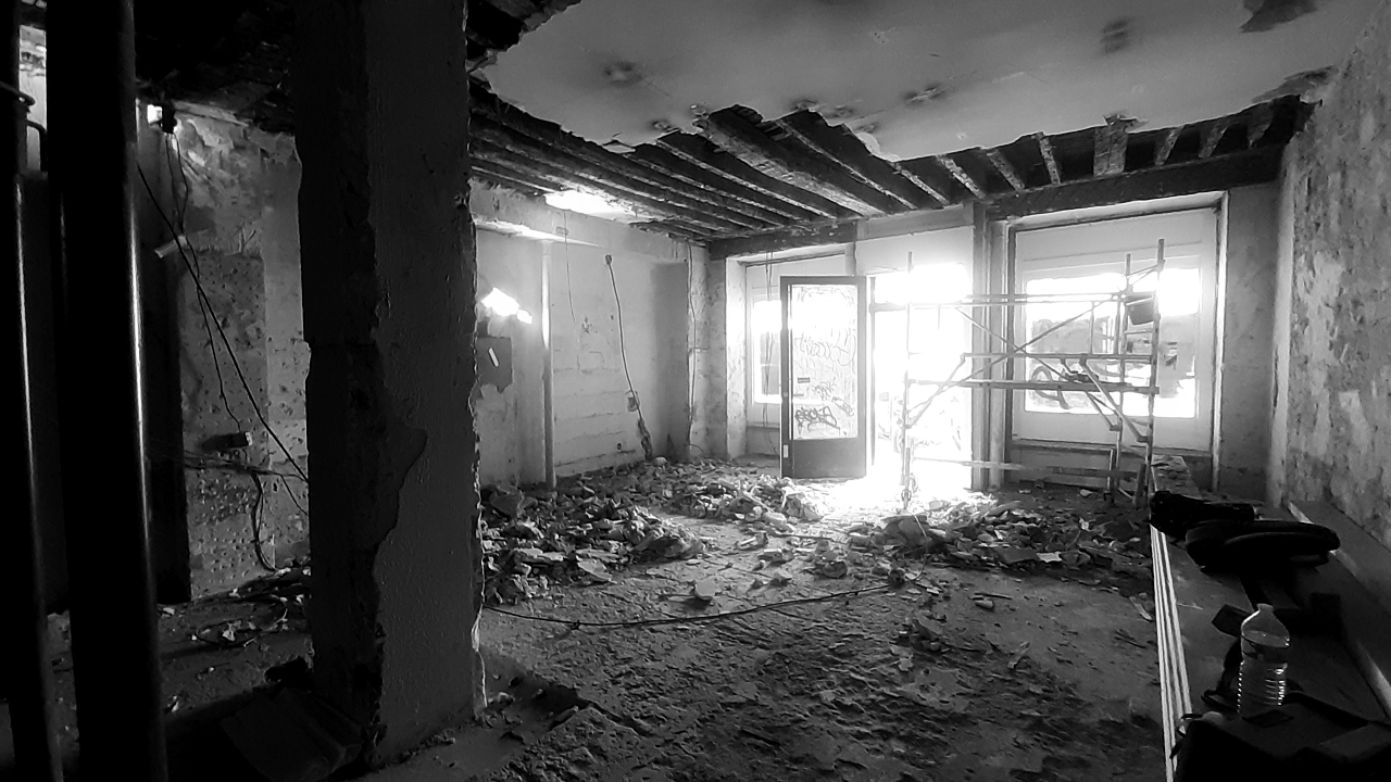 kioko-making-bw-3 Kioko Marais - Under Construction
